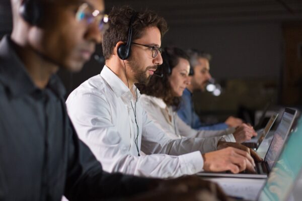Atendimento humanizado é diferencial competitivo na era digital